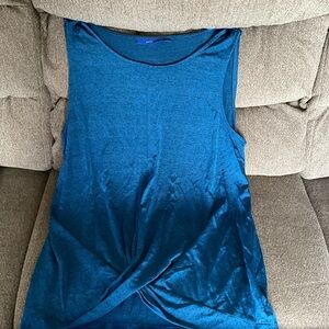 APT 9 Sleeveless Top. Size L